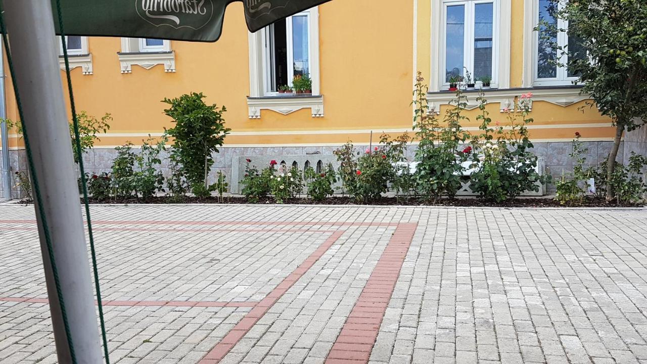 Penzion Duong Apartments Karlovy Vary Kültér fotó